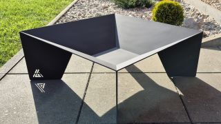 Novinka v našem e-shopu! Zahradní ohniště, výrazný solitér, který přitáhne pozornost i v té nejčistší zahradní kompozici....